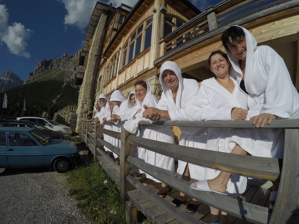 קאנזיי Hotel Pordoi Passo Pordoi Vegetarian Hotel מראה חיצוני תמונה